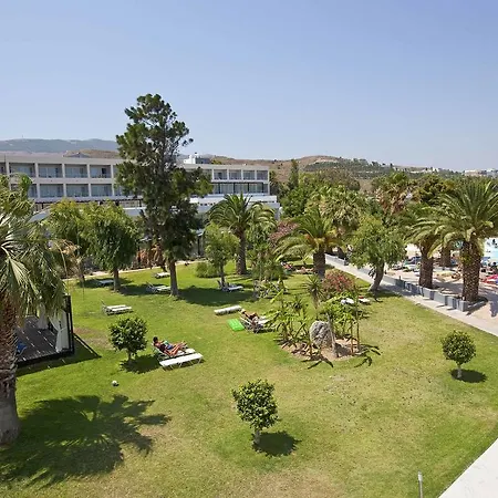 Sun Palace Hotel Resort & Spa-3